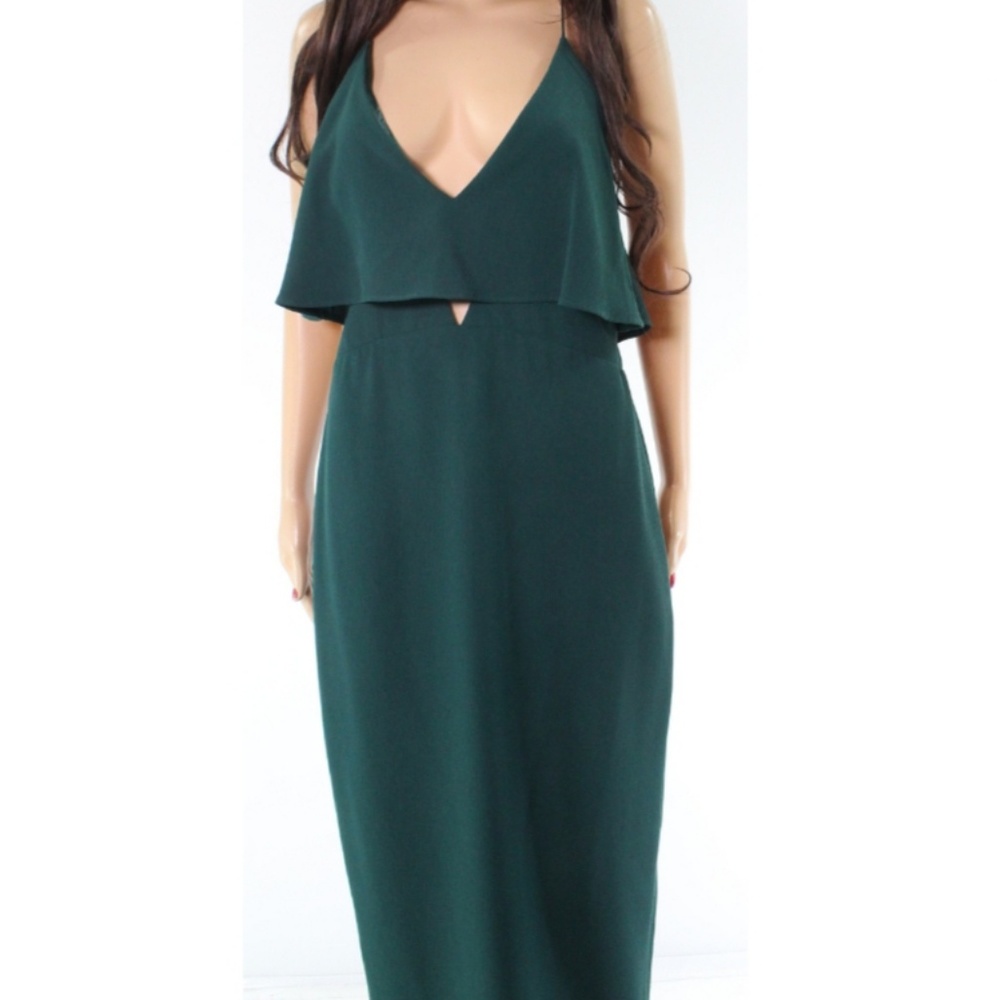 Event dress with keyhole detail